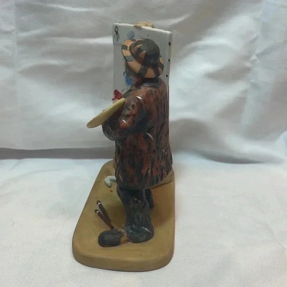 Vintage Clown Figurine by Emmet Kelly Jr. - Picture 3 of 6